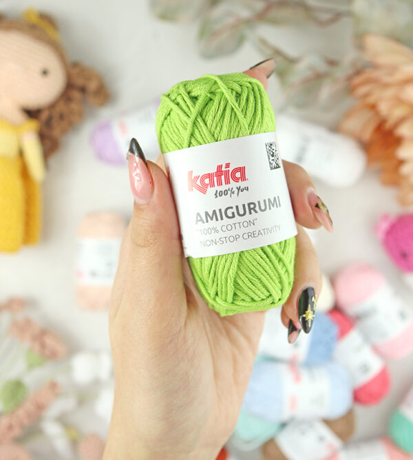 Ovillo Amigurumi 100% algodón Pistacho de Katia