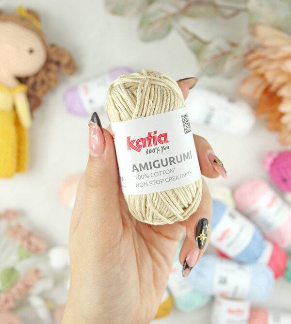 Ovillo Amigurumi 100% algodón Beige de Katia
