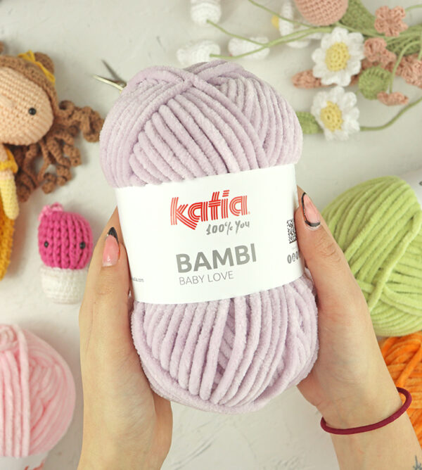 Ovillo Bambi Lavanda de Katia