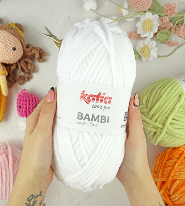 Ovillo Bambi Blanco de Katia
