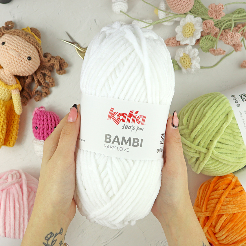 Ovillo Bambi Blanco de Katia