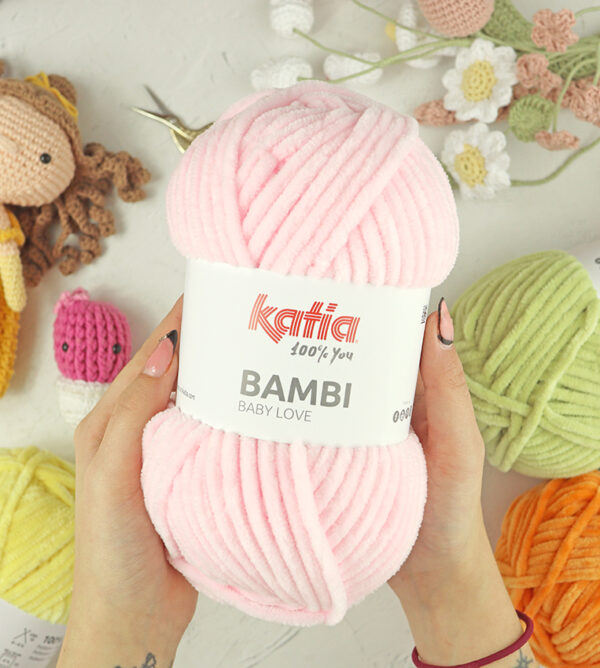 Ovillo Bambi Rosa Bebé de Katia