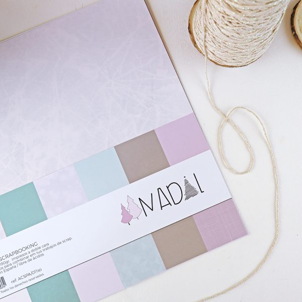 Kit de papel sólidos de la colección Nadal, de Alúa Cid