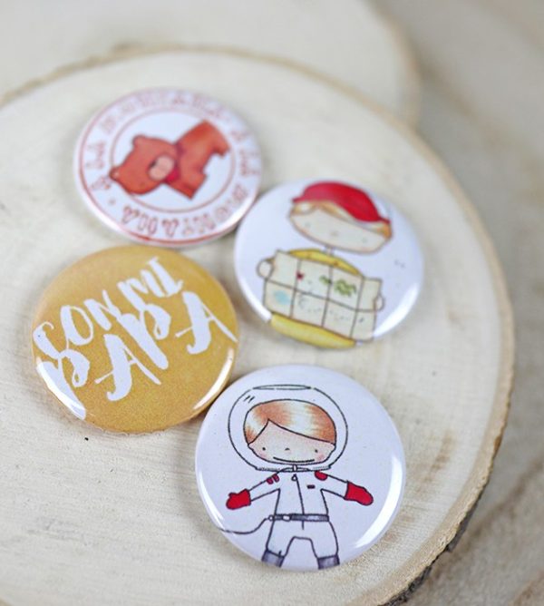 Set de 4 chapas A la montaña, especiales para scrapbooking