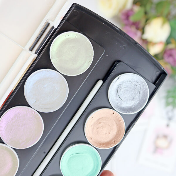 Acuarela Metallic Pastel Accents de Art Philosophy - Imagen 3