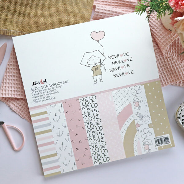 Bloc de papeles New Love para scrapbooking, con hoja de troquelados. Diseño de Alúa Cid