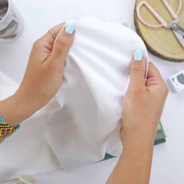 Tejido algodón color blanco. Para manualidades y costura creativa