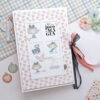 Kit taller online Con un poco de magia, para crear un álbum de scrapbooking. Diseño de Alúa Cid