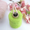 Cordón Baker twine Pistacho, de color verde chispeante. Para scrapbooking y manualidades