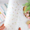 Vellum con foil Corazones de Lora Bailora