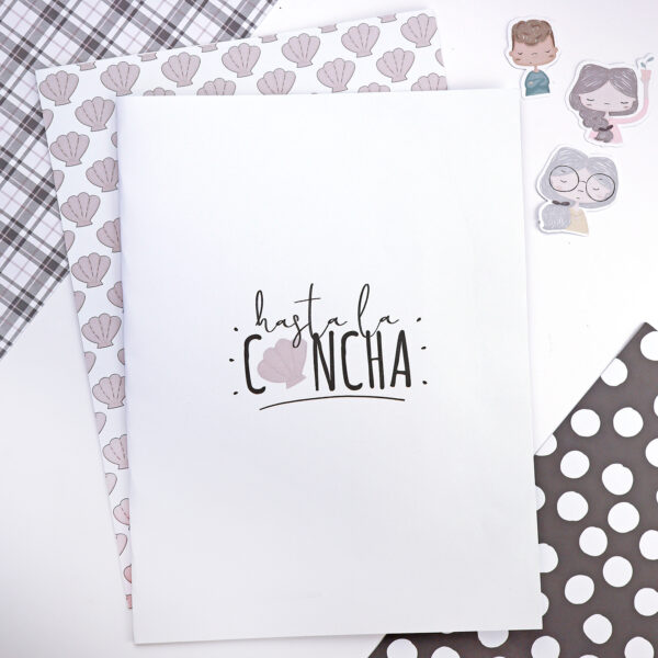 Lámina para libreta logo Hasta la concha. Para crear libretas y agendas personalizadas. Diseño de la ilustradora Alúa Cid