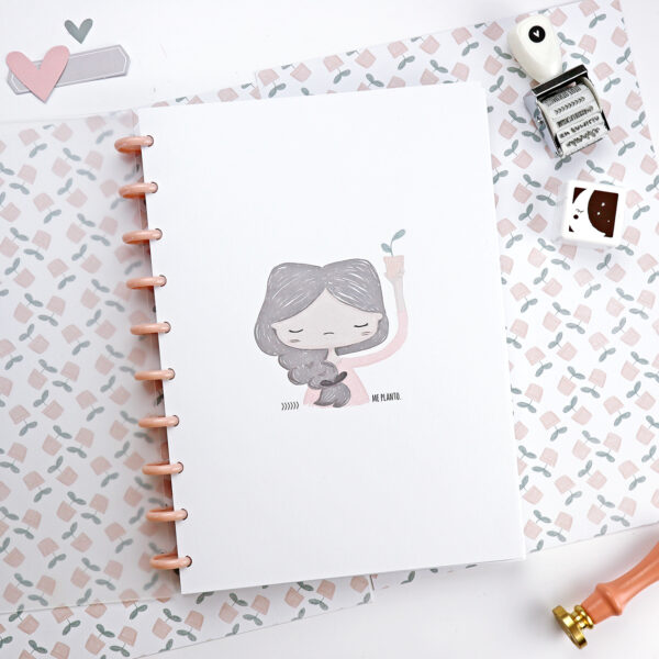 Personaliza tu libreta Me planto. Eliges portada, tamaño y relleno y te la creamos artesanalmente