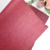 Papel hecho a mano color Cereza 32x45 cm - Imagen 3