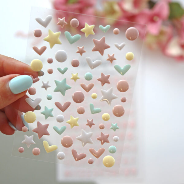 Set de enamels dost Libertad Verano, para scrapbooking y manualidades creativas. Diseño de Alúa Cid