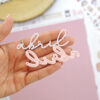 Troquel abril Libertad para decorar portadas de álbumes de scrapbooking. Se usa junto con una troqueladora manual. Diseño de Alúa Cid
