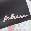 Troquel febrero Libertad para decorar portadas de álbumes de scrapbooking. Se usa junto con una troqueladora manual. Diseño de Alúa Cid