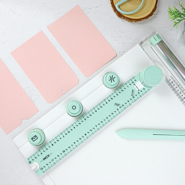 Tabla de plegado y cizalla, de Sizzix - Imagen 11