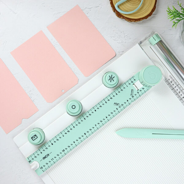 Tabla de plegado y cizalla, de Sizzix - Imagen 12