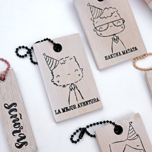 Llaveros de madera para decorar - Imagen 3