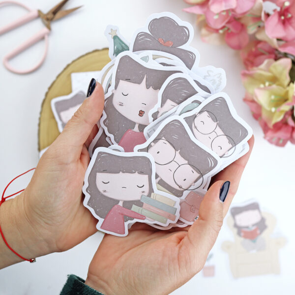 Set de troquelados IN, de la colección la Sra Lola. Para scrapbooking y manualidades. Diseño de Alúa Cid