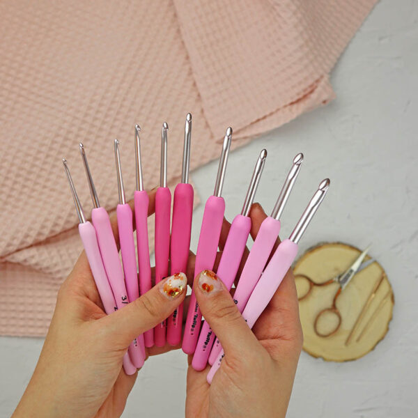 Estuche de ganchillos Rosa, de Tulip - Imagen 5
