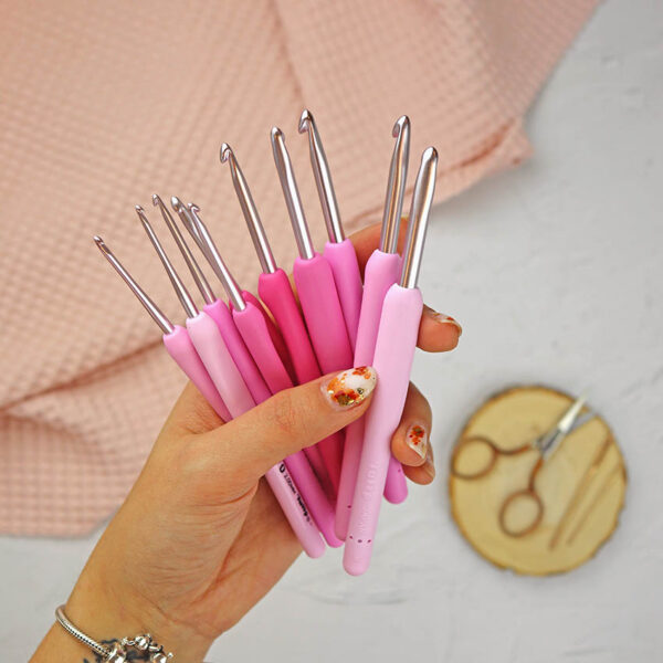Estuche de ganchillos Rosa, de Tulip - Imagen 4