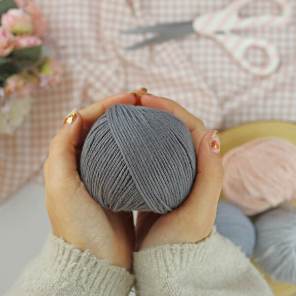 Ovillo Antracita 3.5 Nature, para crochet - Imagen 3