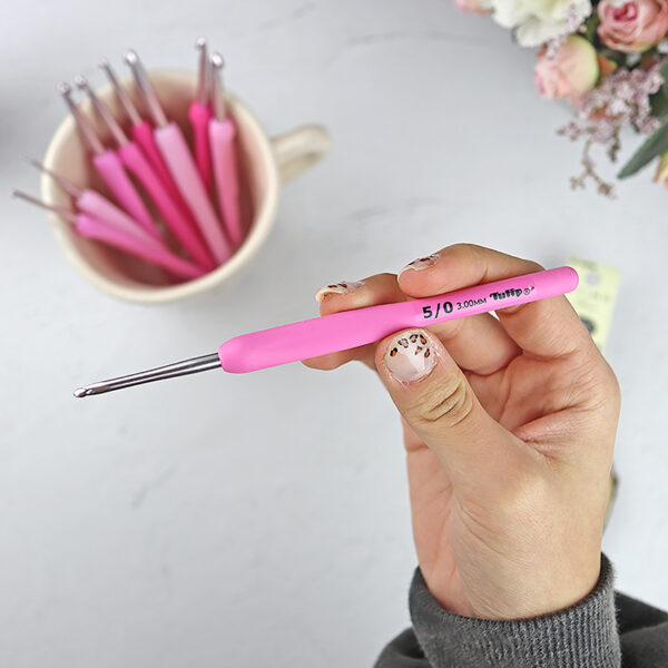 Ganchillo Rosa 3.00 mm, de Tulip