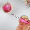 Ganchillo Rosa 3.00 mm, de Tulip - Imagen 6