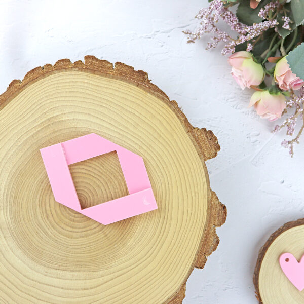 Guía escuadra Rosa para cortar esquinas