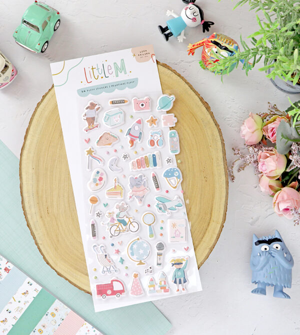 Puffys Ilustraciones de Little M de Lora Bailora
