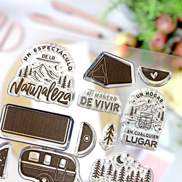 Set de sellos Happy Camper, de Lora Bailora - Imagen 3