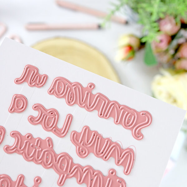 Set de troqueles Frases Felicidad de Lora Bailors - Imagen 3