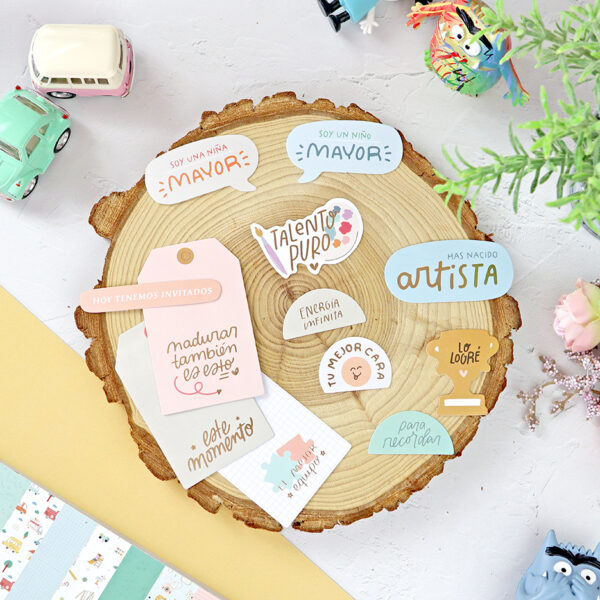 Troquelados con foil Little M de Lora Bailora