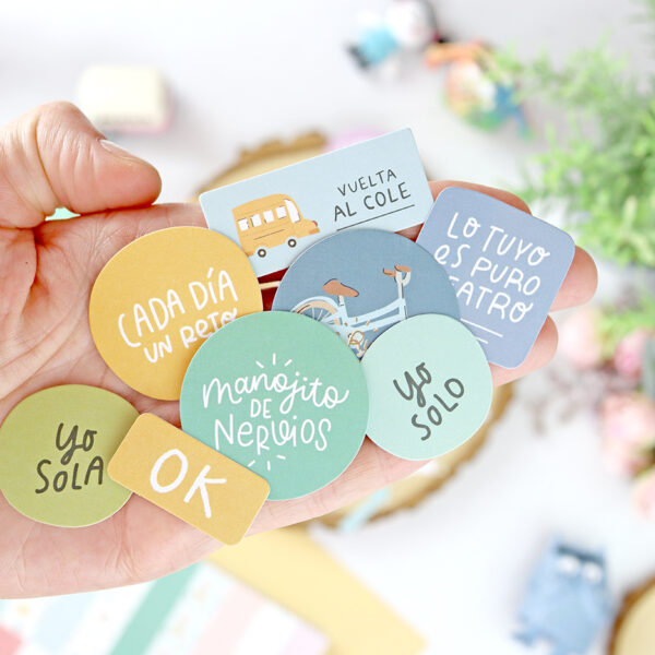 Troquelados con foil Little M de Lora Bailora - Imagen 6