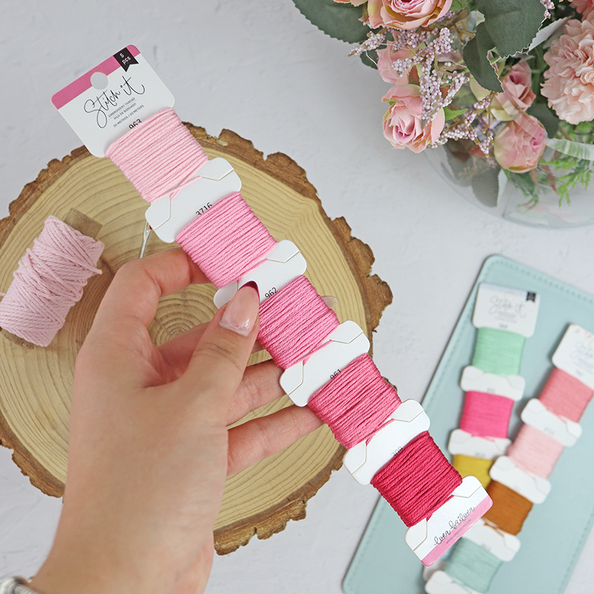 Set de hilos de bordar Blush de Lora Bailora - Imagen 2