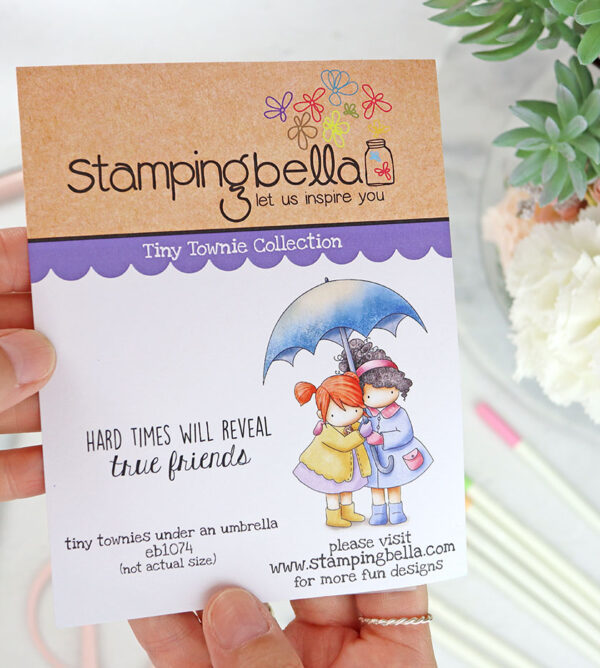 Sello Tiny Townie Under an Umbrella de Stamping Bella
