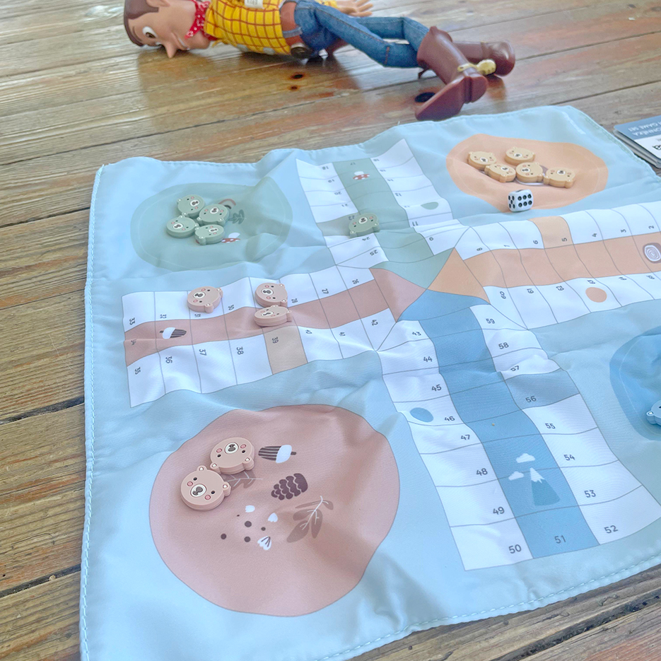 Mantel juego Parchís