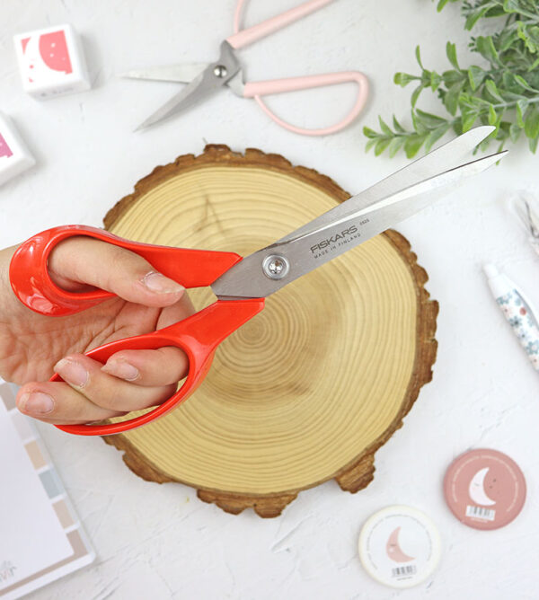 Tijera edición para zurdos, de Fiskars