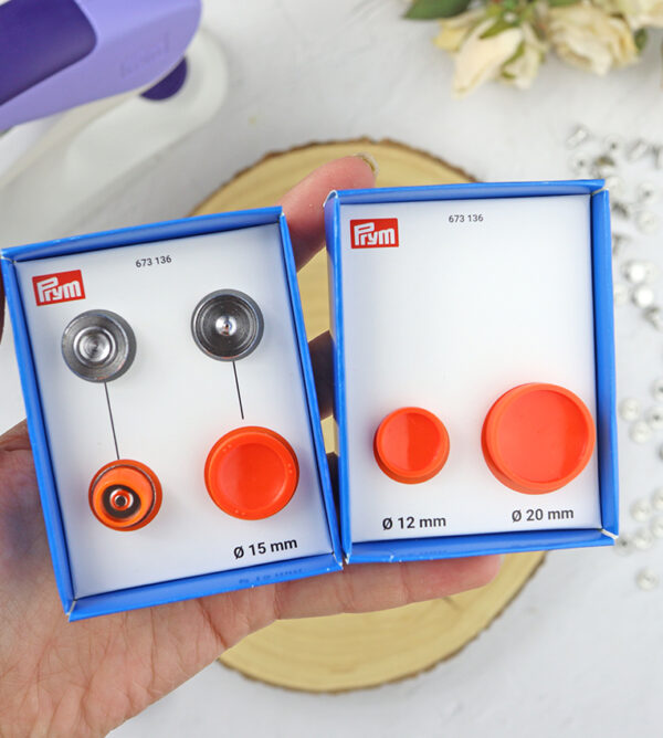Set de herramientas para botones de presión Anorak 12, 15 y 20 mm de Prym