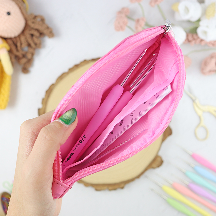 Mini estuche de ganchillos Rosa, de Tulip - Imagen 10