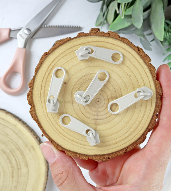 Cursor de 5 para cremallera Nailon Beige