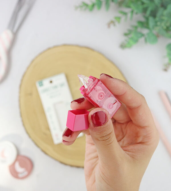 Corrector Rosa de Midori