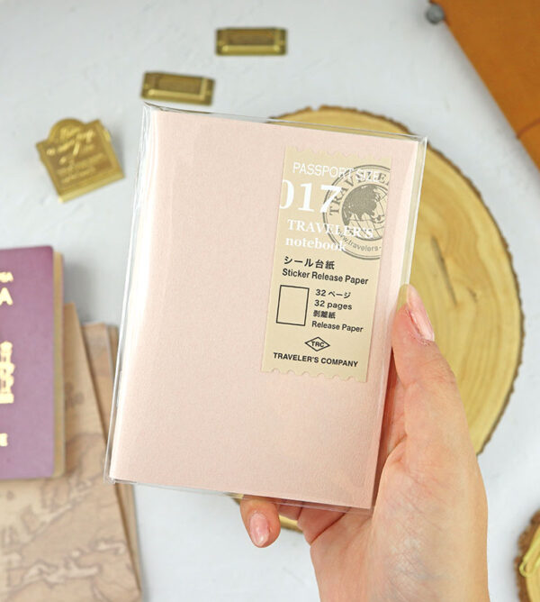 Cuaderno para Pegatinas 017 para Traveler's Notebook Pasaporte